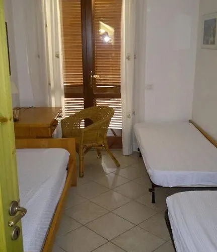 Apartman Azzurro Con Posto Auto In Garage E Panorama Sul Paese *